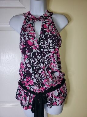 Mandee Y2K Abstract Print Halter Peplum Top | Medium